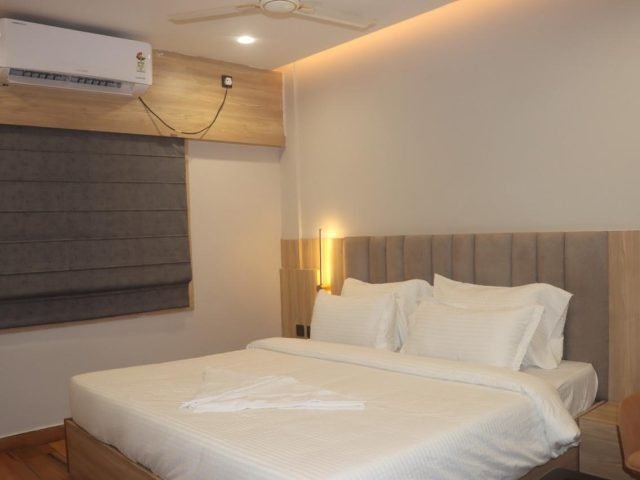 IMG-20241128-WA0031